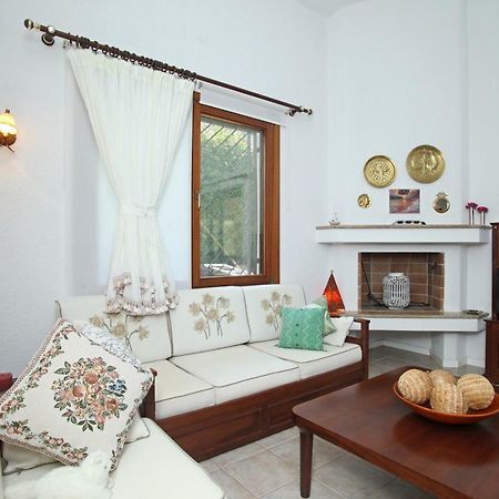 Villa Sanni Retreat By Luxlikehome Sani (Chalkidiki) Esterno foto
