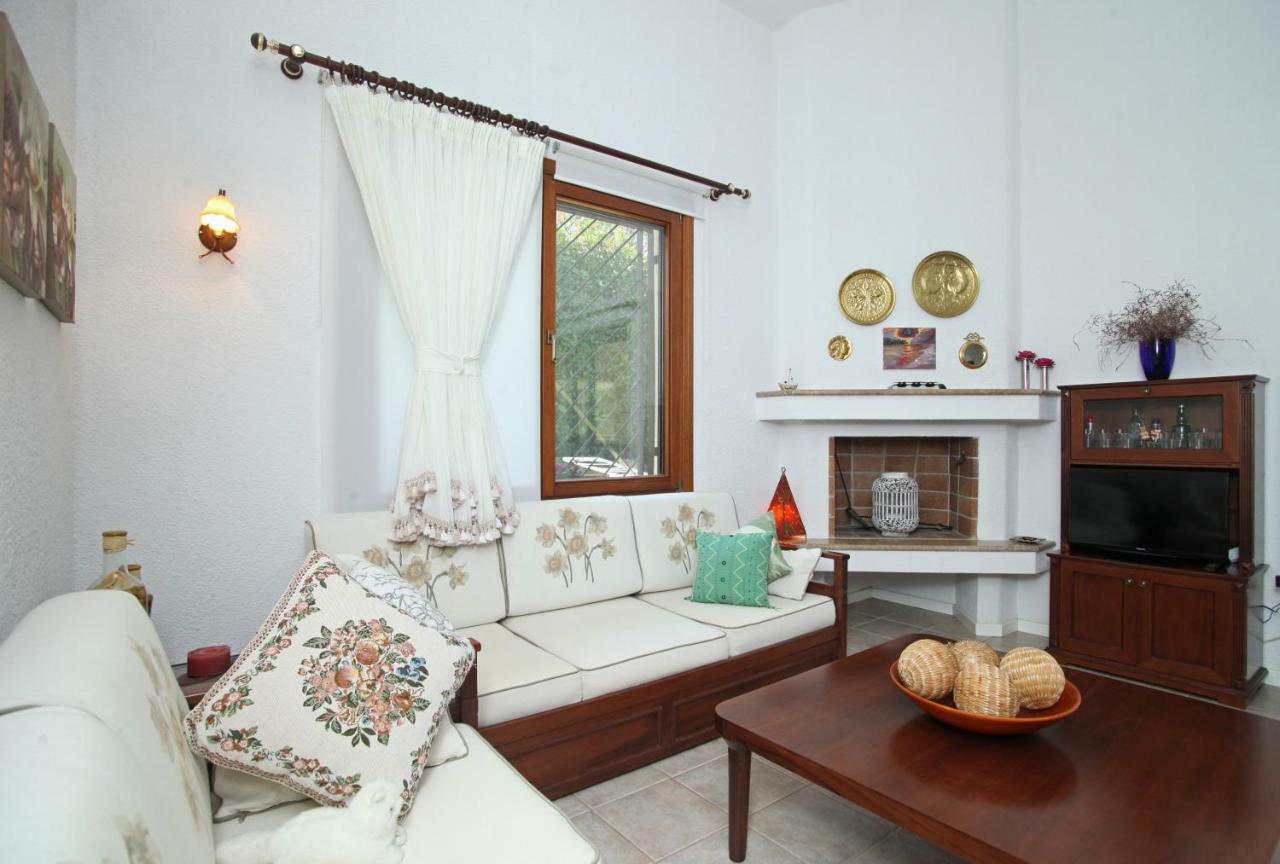 Villa Sanni Retreat By Luxlikehome Sani (Chalkidiki) Esterno foto