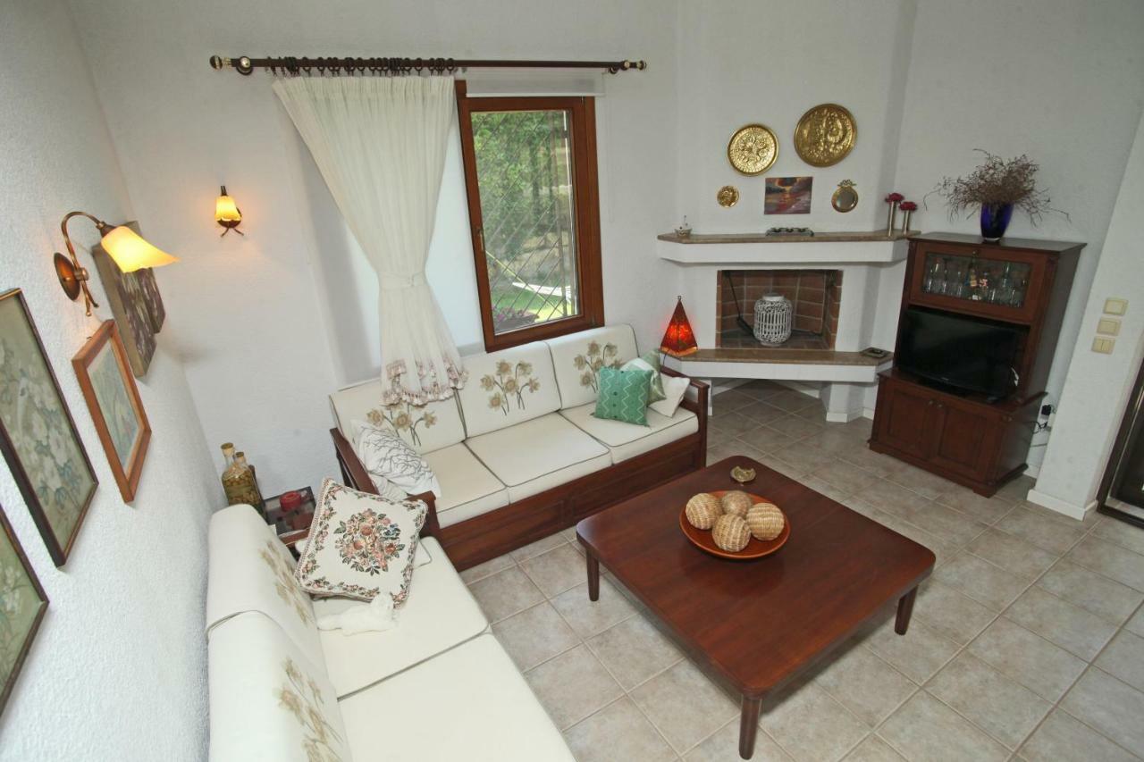 Villa Sanni Retreat By Luxlikehome Sani (Chalkidiki) Esterno foto